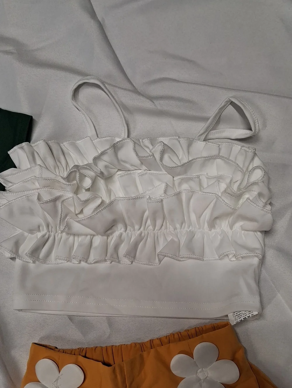 Girls 5T Green & White 2pc Short Set & Yellow & White Short Set